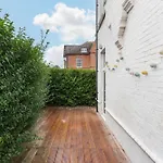 Alderbrook Road